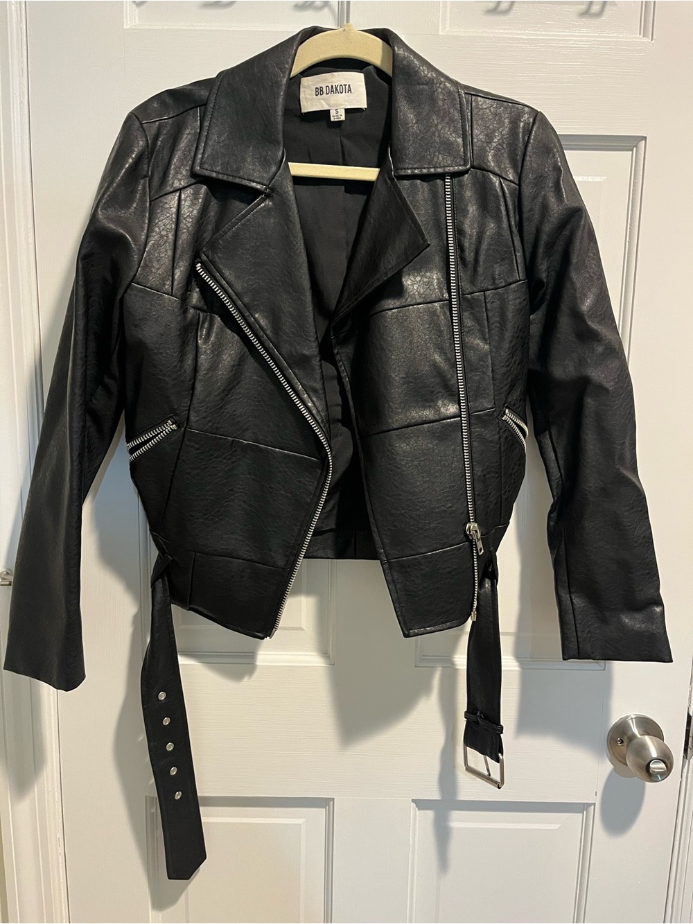 BB Dakota Black Faux Leather Cropped Moto Jacket with Belt